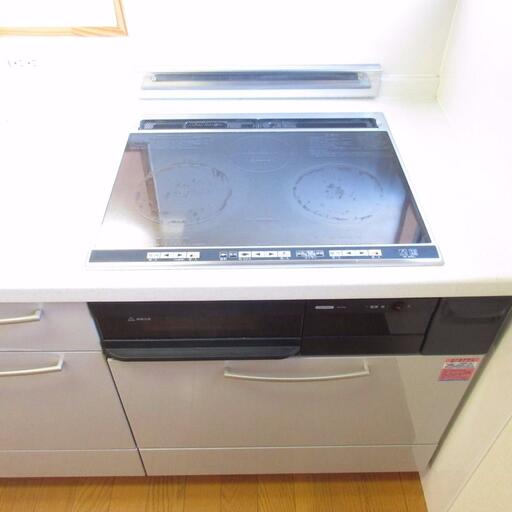 IHコンロ3口 汚れても掃除が簡単にできます