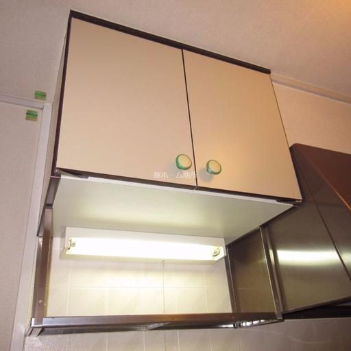 キッチンの吊戸棚