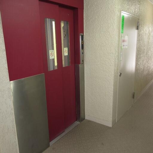 防犯窓・監視カメラのついたエレベーター 充実のセキュリティで暮らしをサポートします