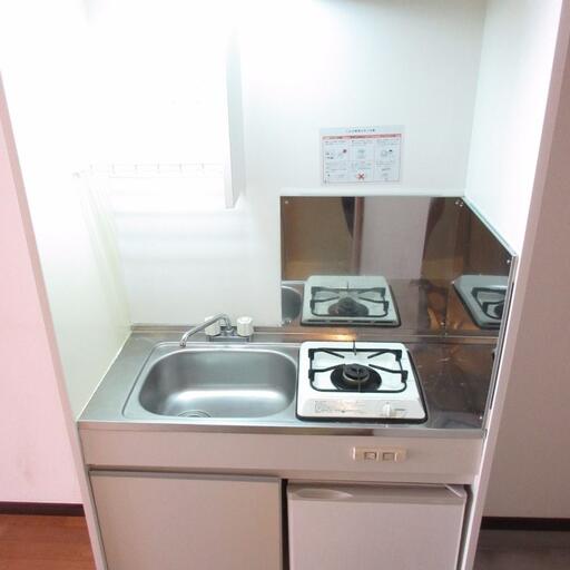 コンパクトキッチン