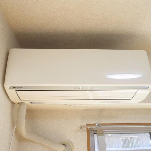 エアコン2基付 快適な空間を創るエアコンを標準装備