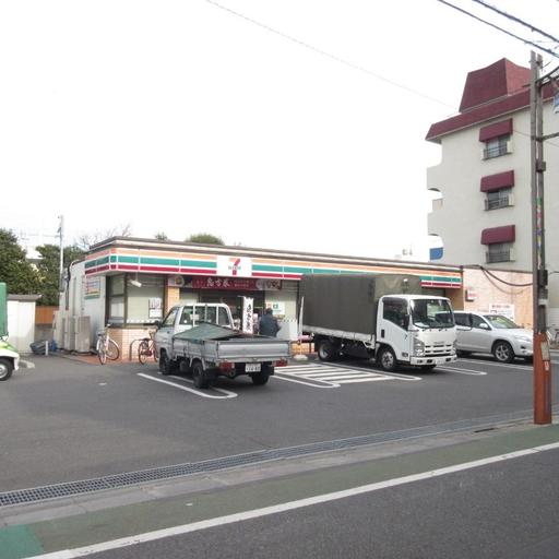 セブンイレブン板橋蓮根二丁目店 コンビニまで歩いて7分・550m