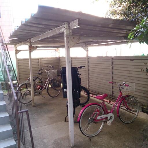 駐輪場 定期的にチェックしております