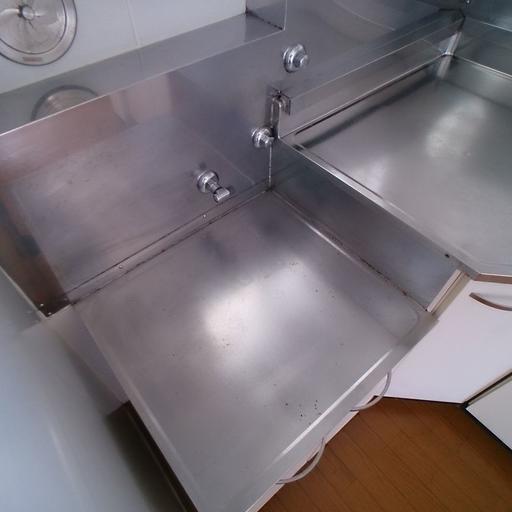 キッチンコンロ置場