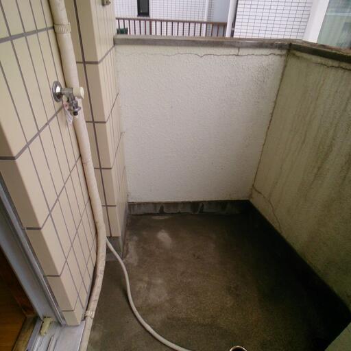 洗濯機置場 バルコニー部分です