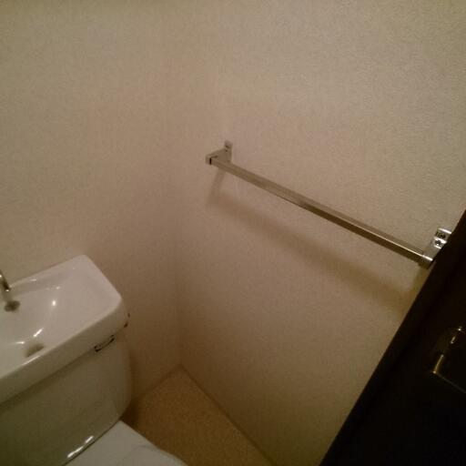 トイレタオル掛け