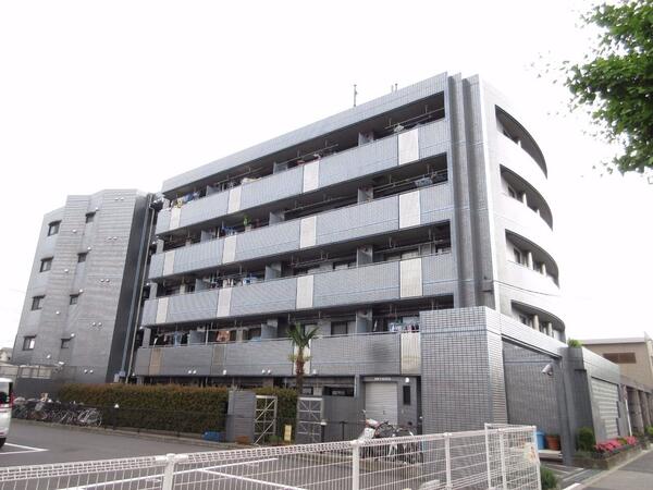 ラフォーレK 高級感のある外観