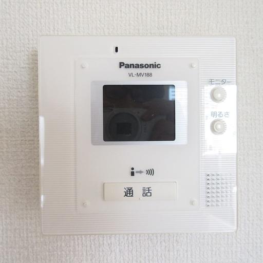 カラーTVモニター付オートロック 快適な暮らしを守るTVモニター付です