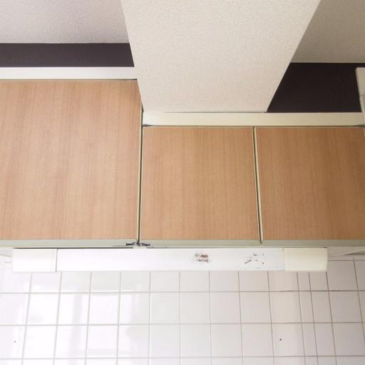 キッチンの吊戸棚