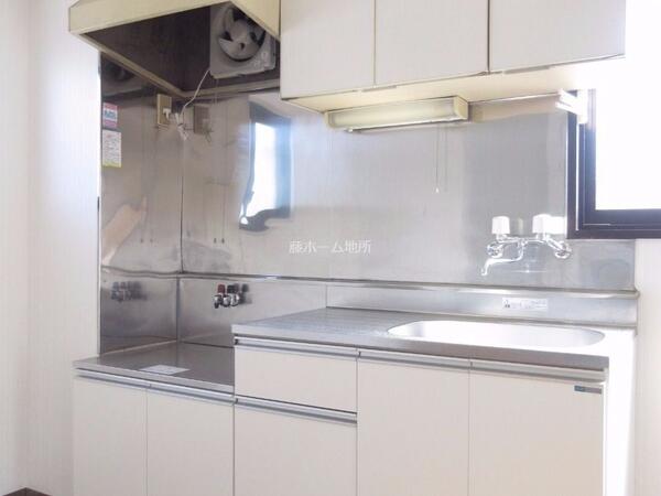 キッチン独立タイプ 料理をする楽しみも味わって欲しい