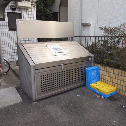 敷地内ゴミ置場