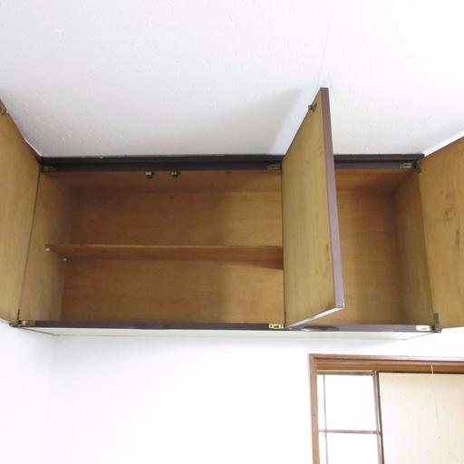 キッチン 吊戸棚