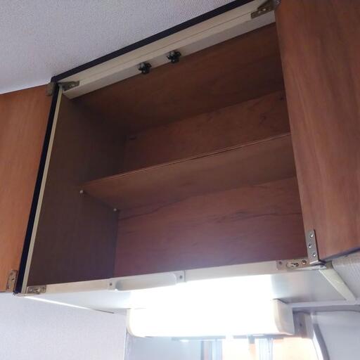 キッチン吊戸棚