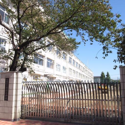西台中学校至近(250m)お子様を育むのに向いた立地です ここに住む理由があります