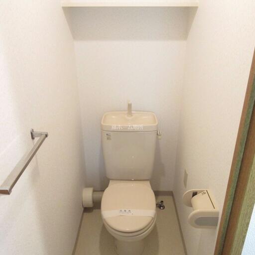 バス・トイレ独立タイプ バスルーム・トイレの独立設計で快適な毎日