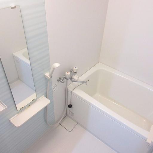 バス・トイレ独立タイプ バスルーム・トイレの独立設計で快適な毎日