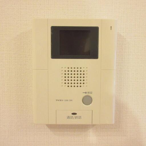 カラーTVモニター付オートロック 快適な暮らしを守るTVモニター付です