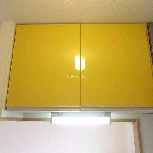 カウンターキッチン 吊戸棚
