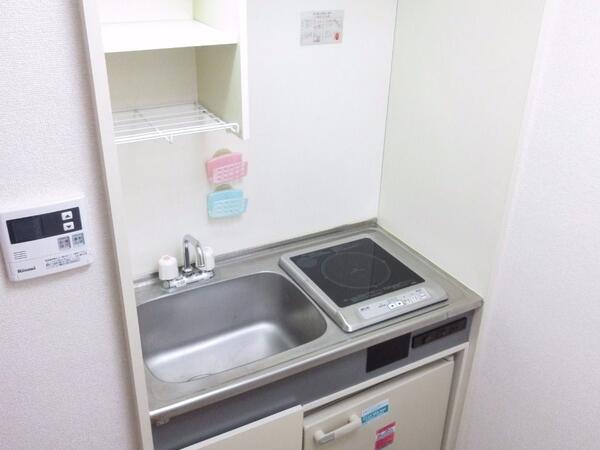 ミニキッチン ミニ冷蔵庫付です