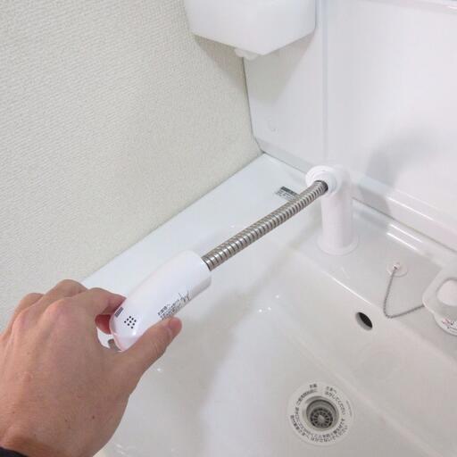 ノズルが伸びます 隅々までキレイに清掃するのに役立ちます