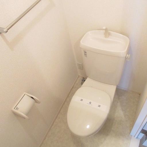 バス・トイレ独立タイプ バスルーム・トイレの独立設計で快適な毎日