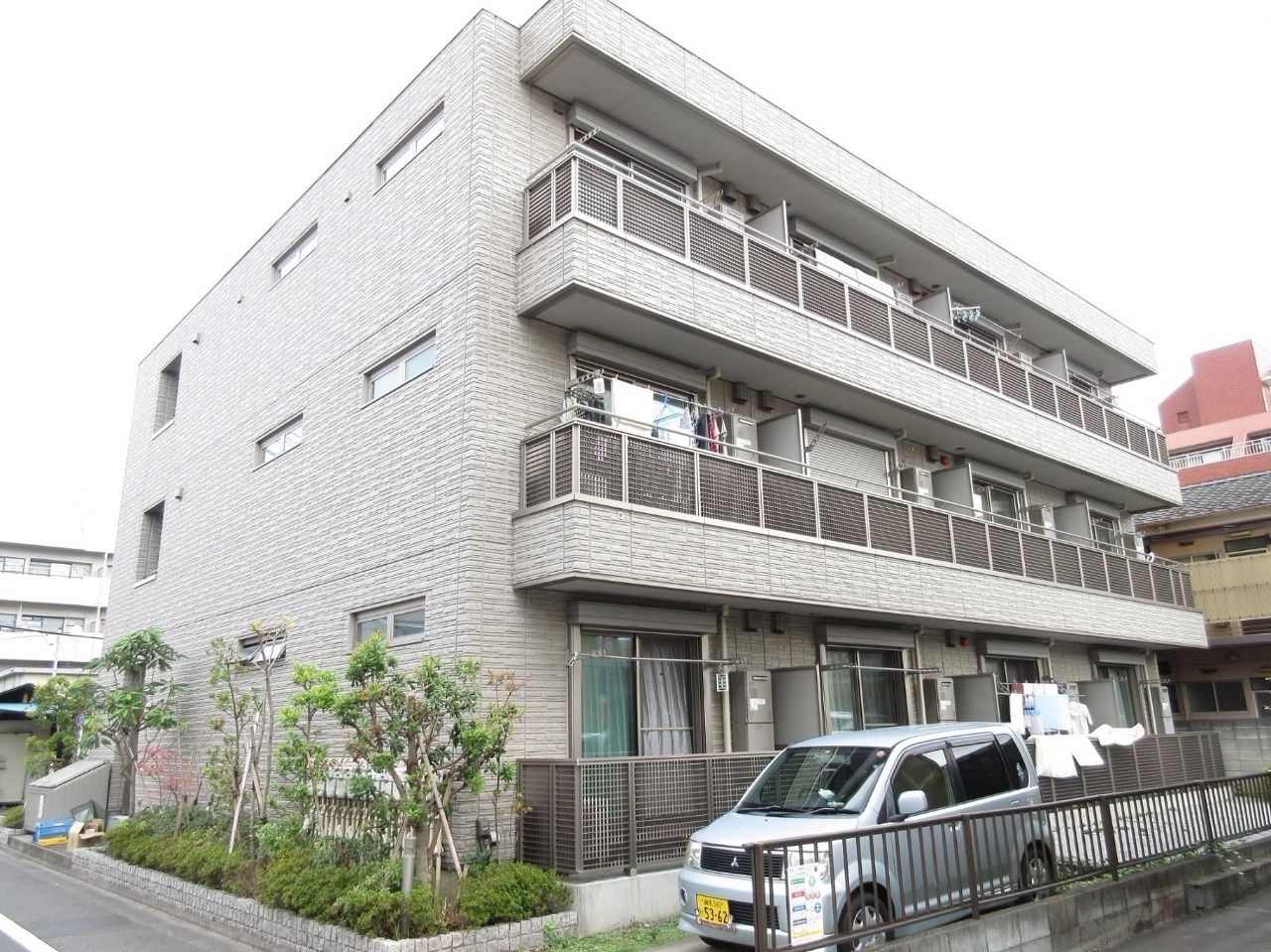 みなさまこんにちは。板橋区高島平の賃貸マンション【ＴＯＫＩＯ　202号室】を藤ホーム地所株式会社の遠藤がご紹介いたします。